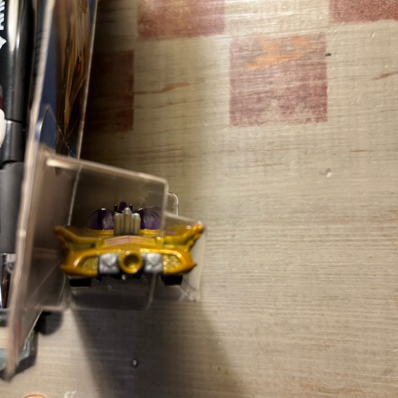 Batman HotWheels 2022 Bat Mobile - Picture 3 of 4